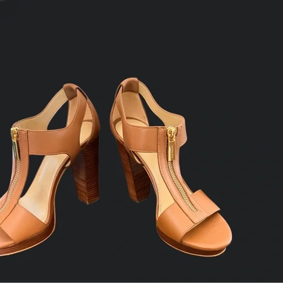 MICHAEL Michael Kors Tan Leather Zip-Front Slingback Sandals with Gold Hardware - Picture 2 of 5